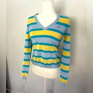 American eagle v neck sweater